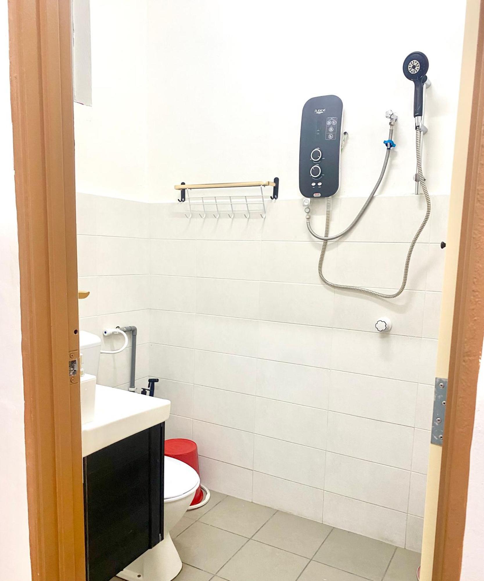 Raees Homestay Kampong Tanjong Minyak 외부 사진