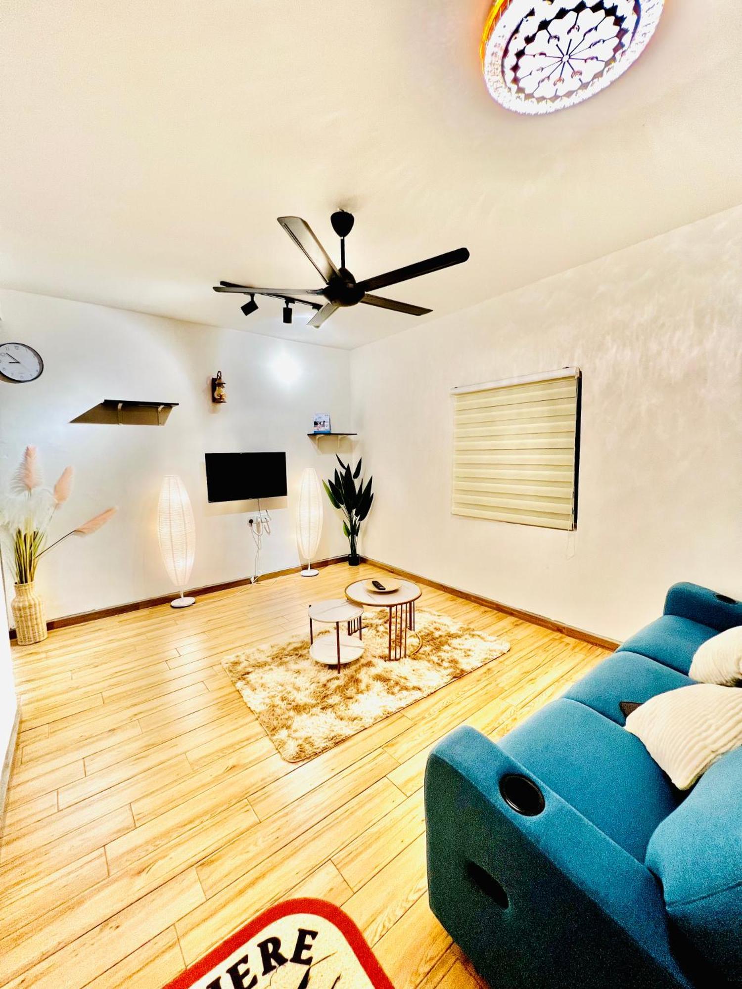 Raees Homestay Kampong Tanjong Minyak 외부 사진